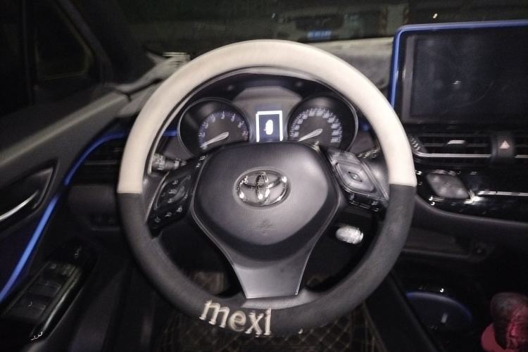 Used Toyota C-HR 2020 2.0L Leading Edition Steering Wheel