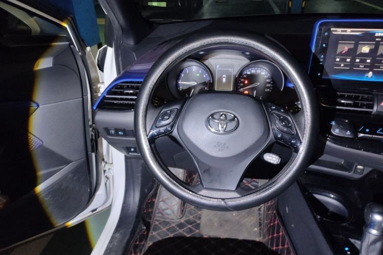 Used Toyota C-HR 2020 2.0L Leading Edition Steering Wheel