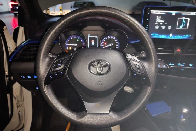 Used Toyota C-HR 2020 2.0L Leading Edition Steering Wheel