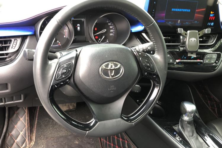 Used Toyota C-HR 2020 2.0L Luxury Edition Steering Wheel