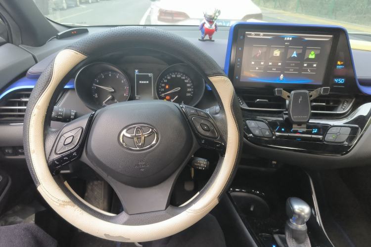 Used Toyota C-HR 2020 2.0L Leading Edition Steering Wheel
