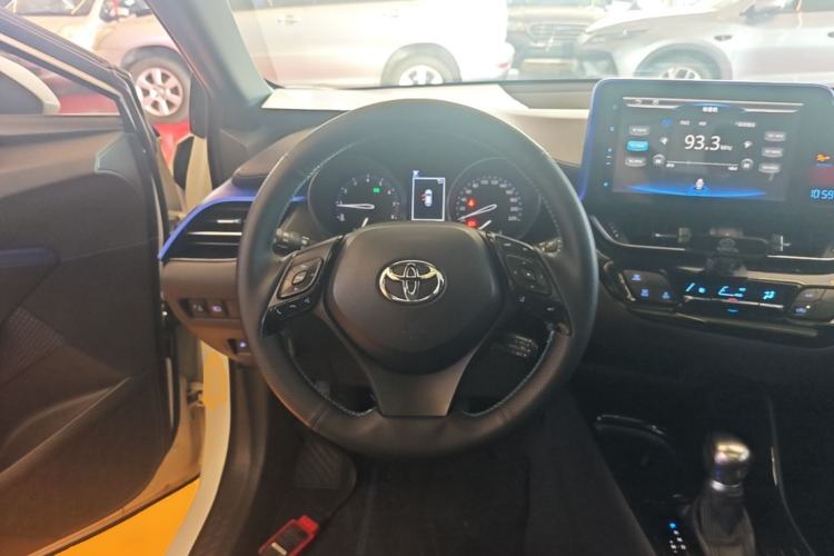 Used Toyota C-HR 2020 2.0L Leading Edition Steering Wheel