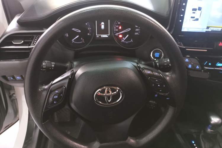 Used Toyota C-HR 2020 2.0L Comfort Edition Steering Wheel
