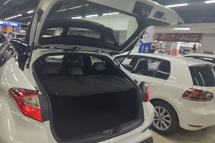 Used Toyota C-HR 2020 2.0L Leading Edition Trunk