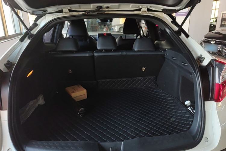Used Toyota C-HR 2020 2.0L Leading Edition Trunk