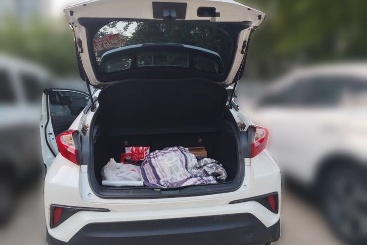 Used Toyota C-HR 2020 2.0L Leading Edition Trunk