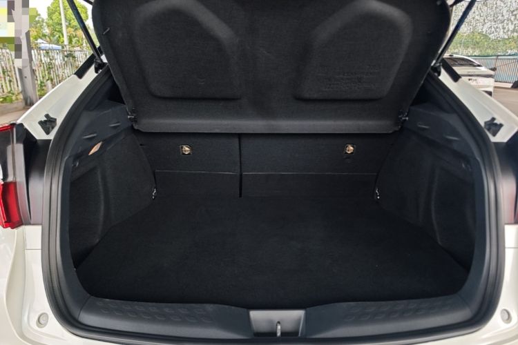 Used Toyota C-HR 2020 2.0L Comfort Edition Trunk