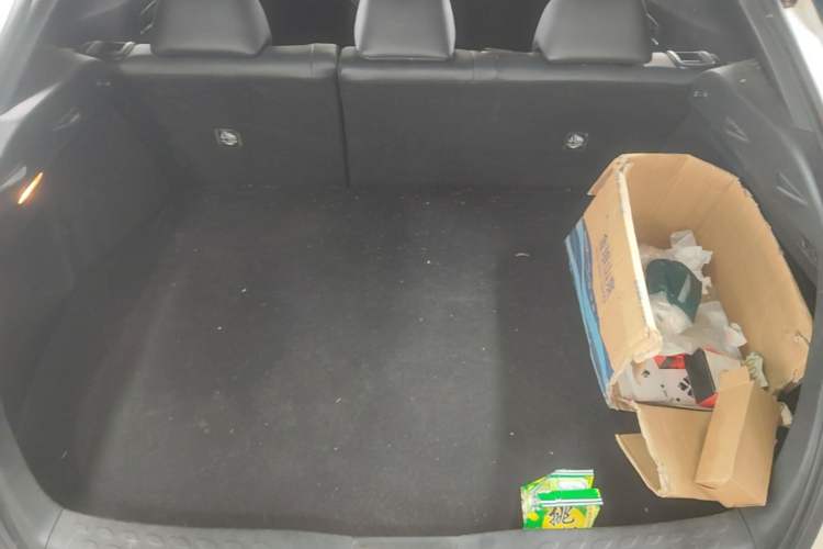 Used Toyota C-HR 2020 2.0L Leading Edition Trunk