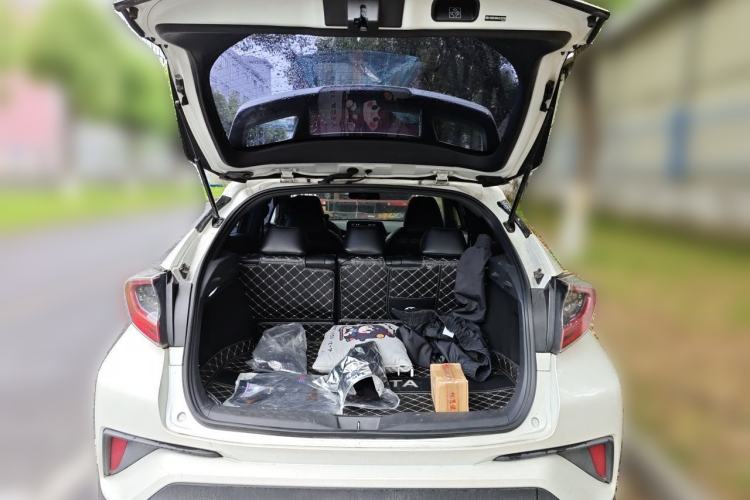 Used Toyota C-HR 2020 2.0L Comfort Edition Trunk
