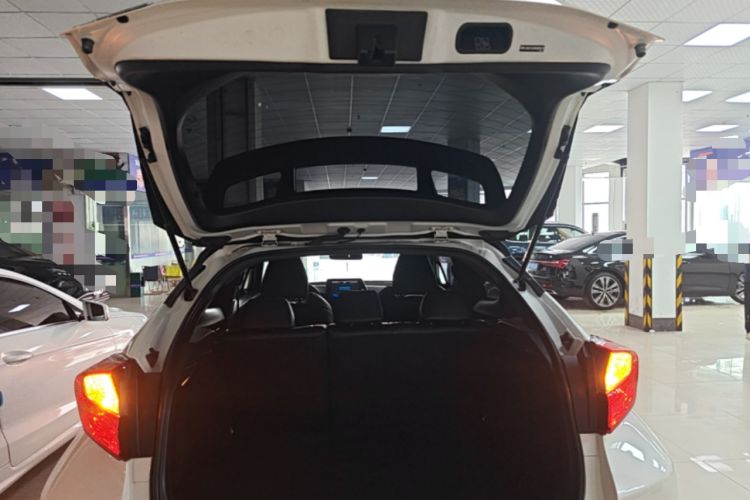 Used Toyota C-HR 2020 2.0L Leading Edition Trunk