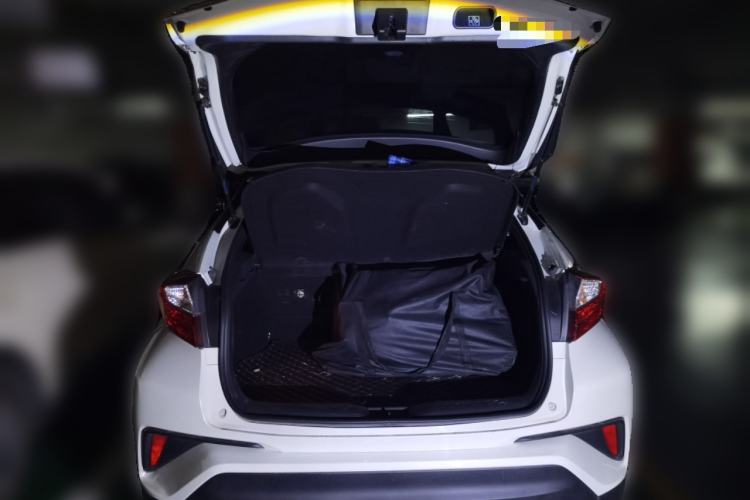 Used Toyota C-HR 2020 2.0L Leading Edition Trunk