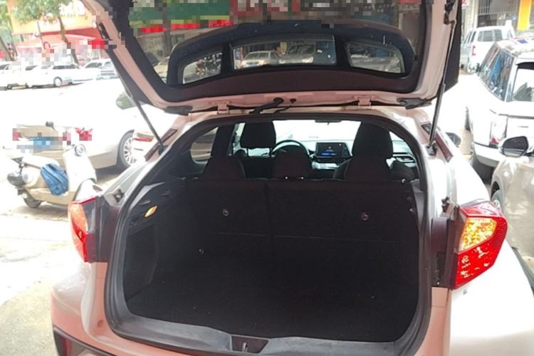 Used Toyota C-HR 2020 2.0L Comfort Edition Trunk