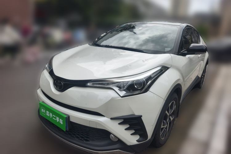 Used Toyota C-HR 2020 2.0L Leading Edition Guazi used car, China used car export, Used car for sale, Used  cars, Cheapest cars for sale