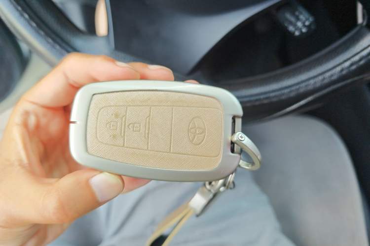 Used Toyota C-HR 2020 2.0L Leading Edition Vehicle Key