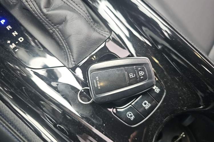 Used Toyota C-HR 2020 2.0L Leading Edition Vehicle Key