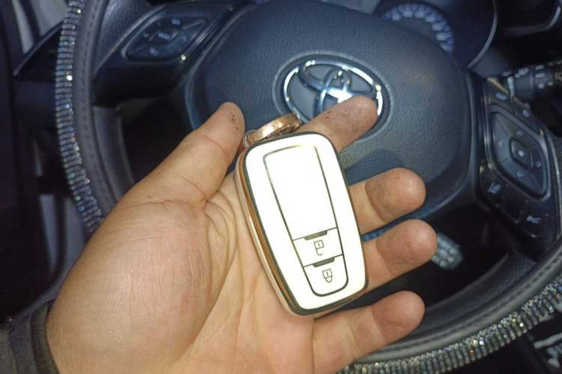 Used Toyota C-HR 2020 2.0L Comfort Edition Vehicle Key