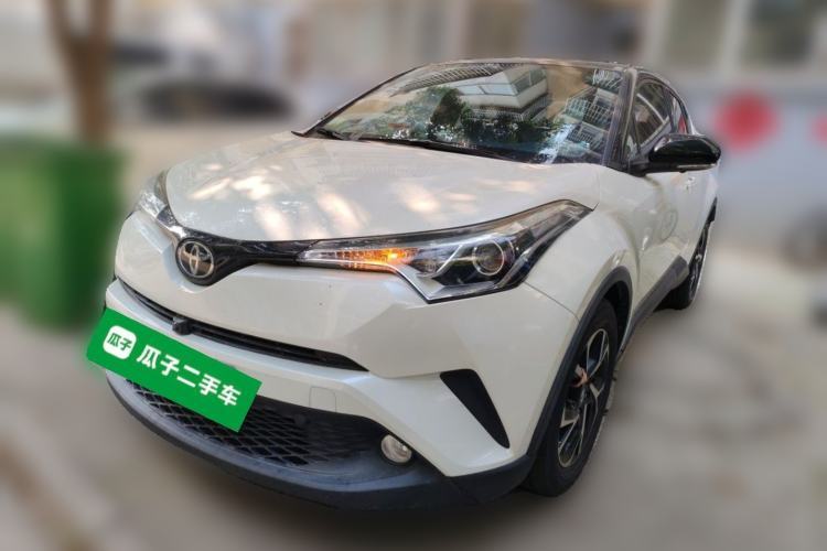 Used Toyota C-HR 2020 2.0L Leading Edition Guazi used car, China used car export, Used car for sale, Used cars, Cheapest cars for sale