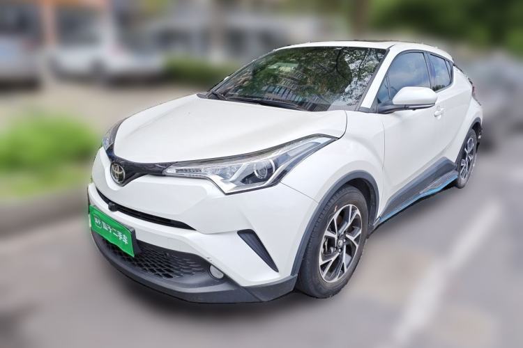 Used Toyota C-HR 2020 2.0L Leading Edition Guazi used car, China used car export, Used car for sale, Used  cars, Cheapest cars for sale