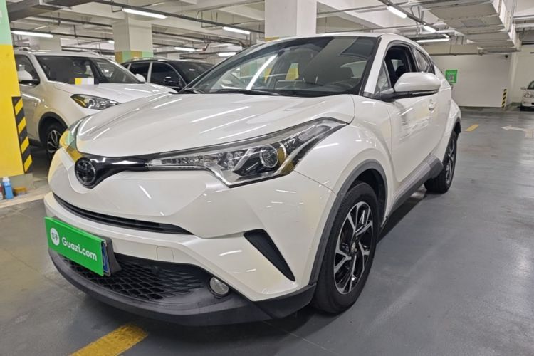 Used Toyota C-HR 2020 2.0L Leading Edition Guazi used car, China used car export, Used car for sale, Used  cars, Cheapest cars for sale