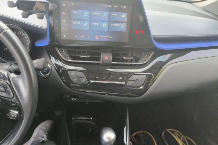 Used Toyota C-HR 2021 2.0L Luxury Edition Audio And AC Panel