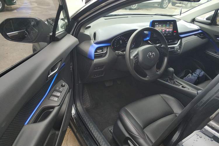 Used Toyota C-HR 2021 Dual-Motor 2.0L E-CVT Comfort Edition Driver Seat
