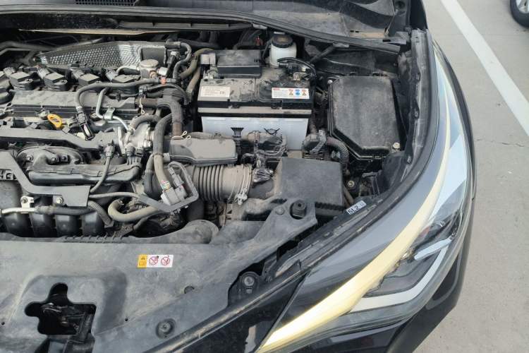 Used Toyota C-HR 2021 2.0L Luxury Edition Engine Bay Left
