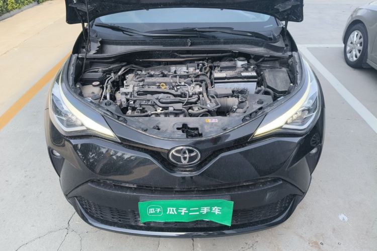 Used Toyota C-HR 2021 2.0L Luxury Edition Engine Bay
