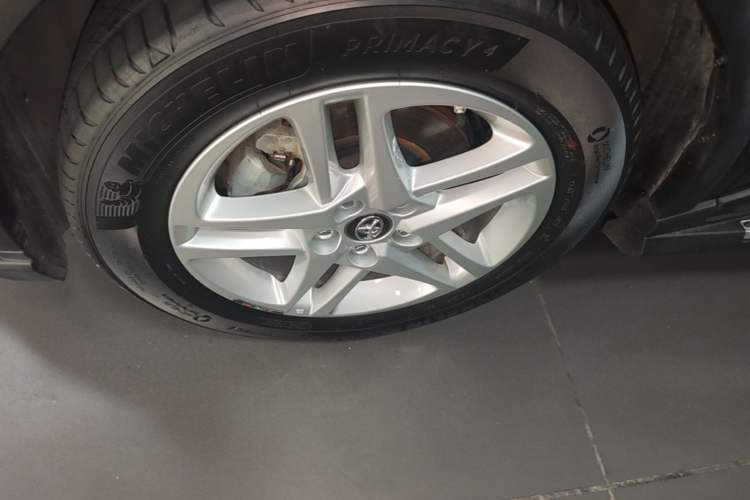 Used Toyota C-HR 2021 2.0L Comfort Edition Exterior 4