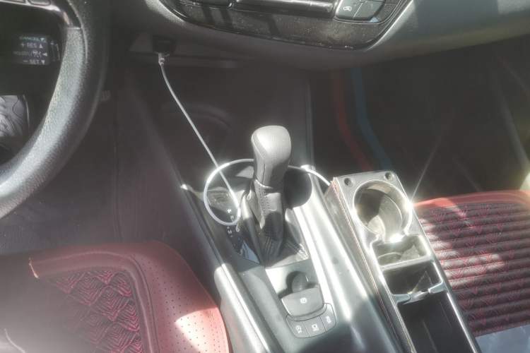 Used Toyota C-HR 2021 2.0L Comfort Edition Gear Lever