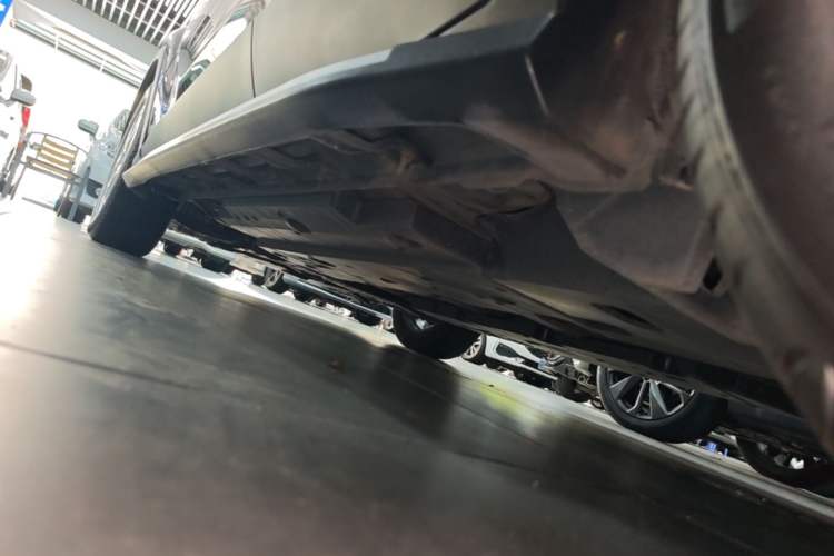 Used Toyota C-HR 2021 2.0L Comfort Edition Left Side Sill