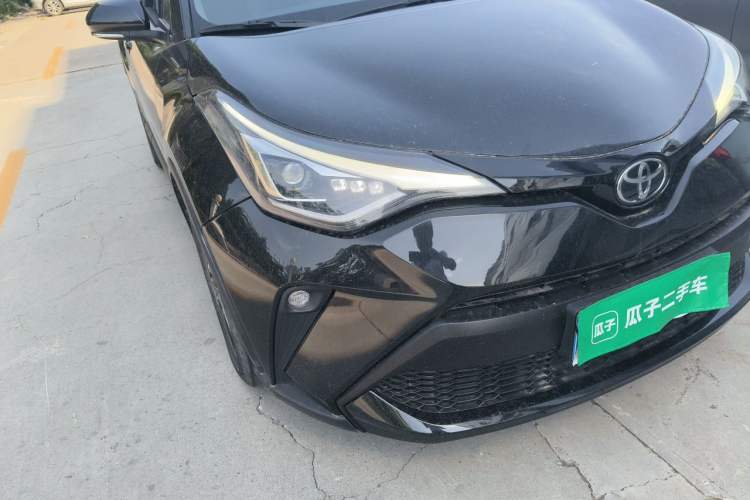 Used Toyota C-HR 2021 2.0L Luxury Edition Right Front Headlight