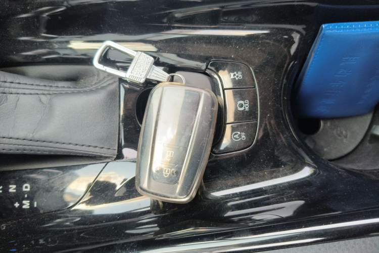 Used Toyota C-HR 2021 2.0L Luxury Edition Vehicle Key