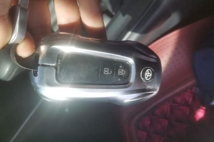 Used Toyota C-HR 2021 2.0L Comfort Edition Vehicle Key
