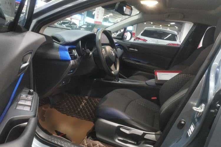 Used Toyota C-HR 2021 2.0L Comfort Edition Driver Seat