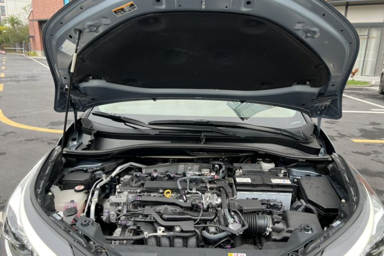 Used Toyota C-HR 2021 2.0L Luxury Edition Engine Bay