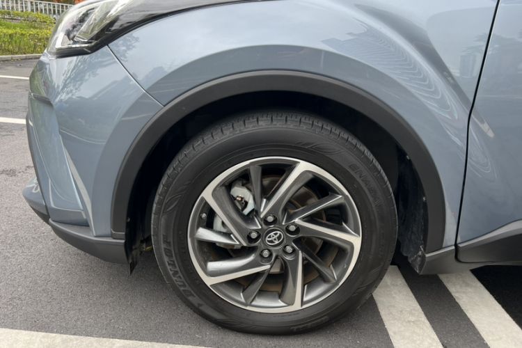 Used Toyota C-HR 2021 2.0L Luxury Edition Exterior 8