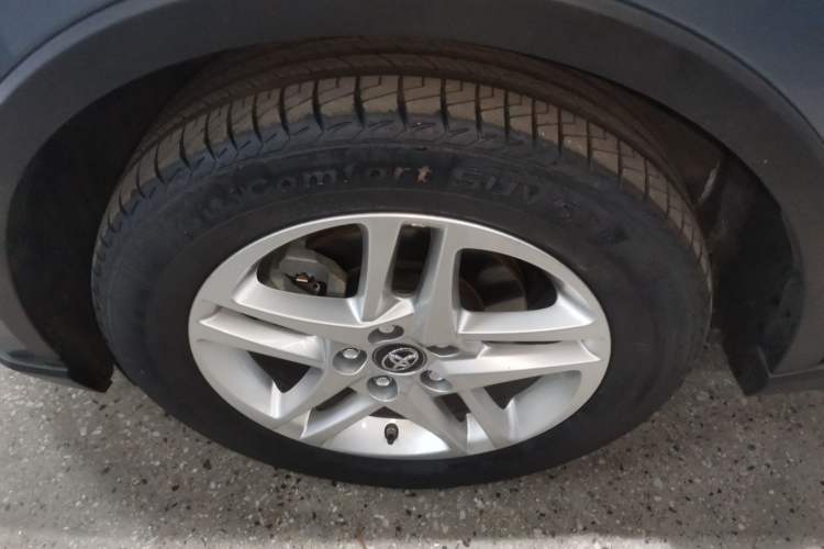 Used Toyota C-HR 2021 2.0L Comfort Edition Left Front Wheel Hub
