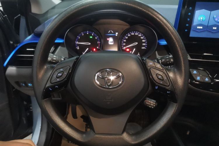 Used Toyota C-HR 2021 2.0L Comfort Edition Steering Wheel