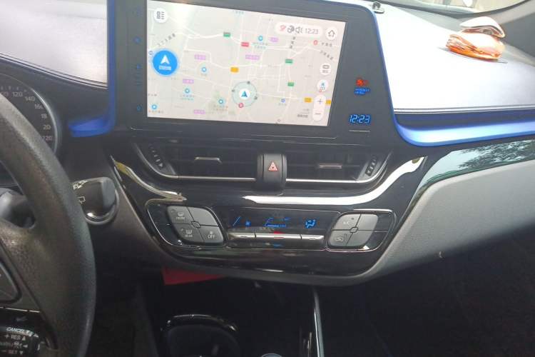 Used Toyota C-HR 2021 2.0L Luxury Edition Audio And AC Panel