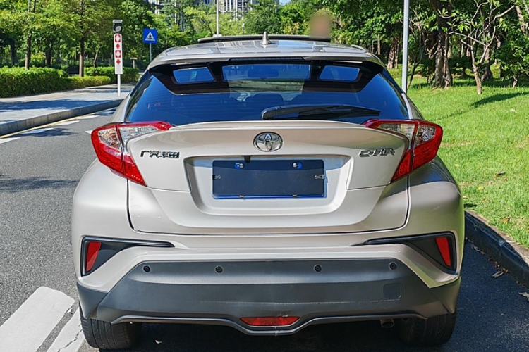 Used Toyota C-HR 2021 2.0L Comfort Edition Exterior 4