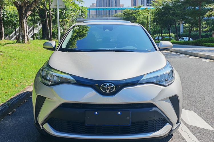 Used Toyota C-HR 2021 2.0L Comfort Edition Exterior 5