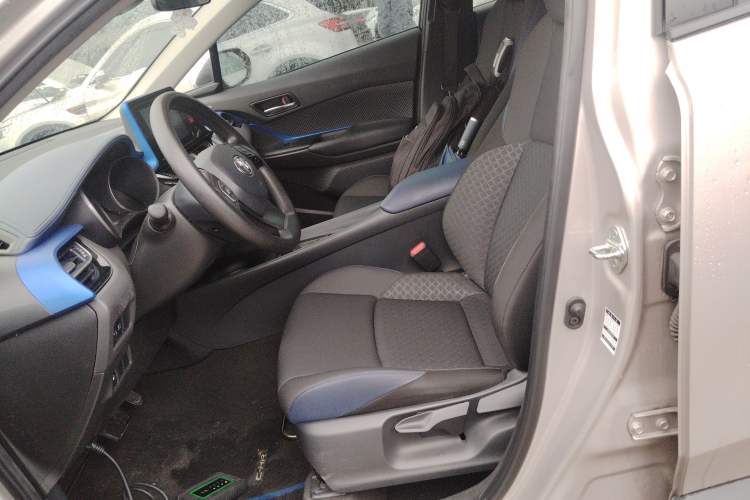 Used Toyota C-HR 2021 2.0L Comfort Edition Left Front Seat