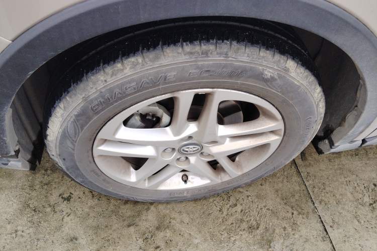 Used Toyota C-HR 2021 2.0L Comfort Edition Left Front Wheel Hub