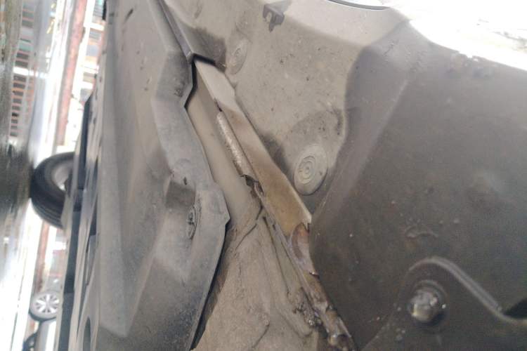 Used Toyota C-HR 2021 2.0L Comfort Edition Right Side Sill