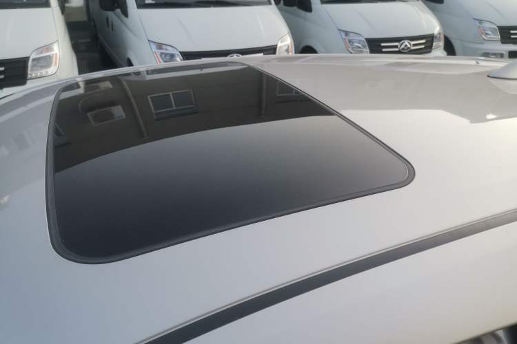 Used Toyota C-HR 2021 2.0L Luxury Edition Roof