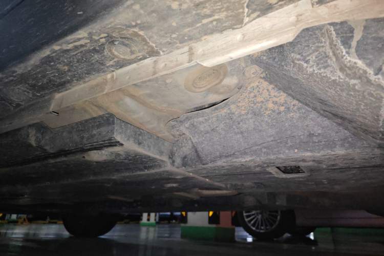Used Toyota C-HR 2021 2.0L Luxury Edition Chassis Rear Left
