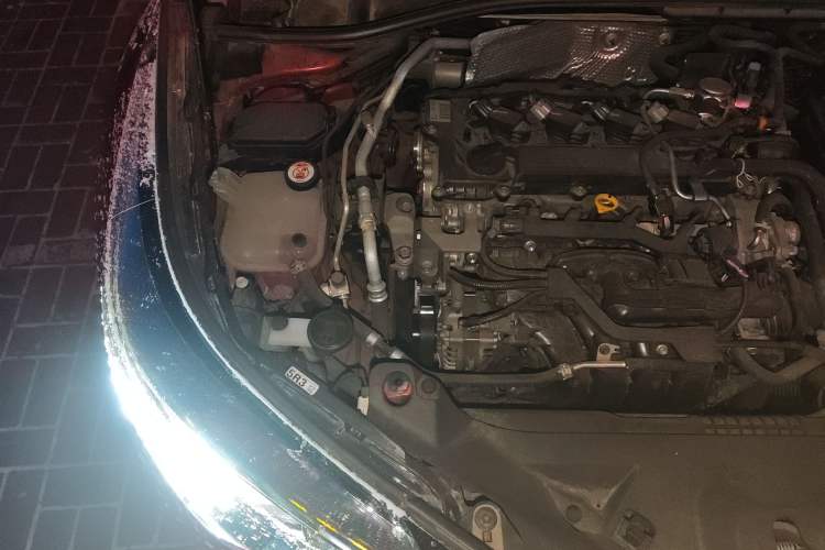 Used Toyota C-HR 2021 2.0L Comfort Edition Engine Bay Right