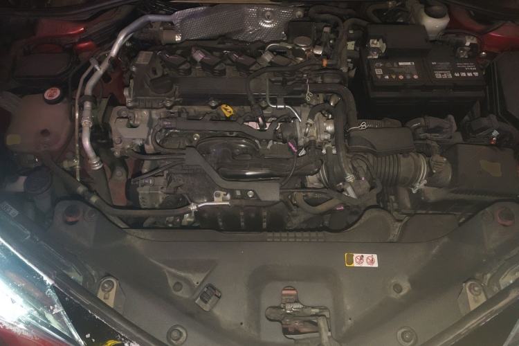 Used Toyota C-HR 2021 2.0L Comfort Edition Engine Bay