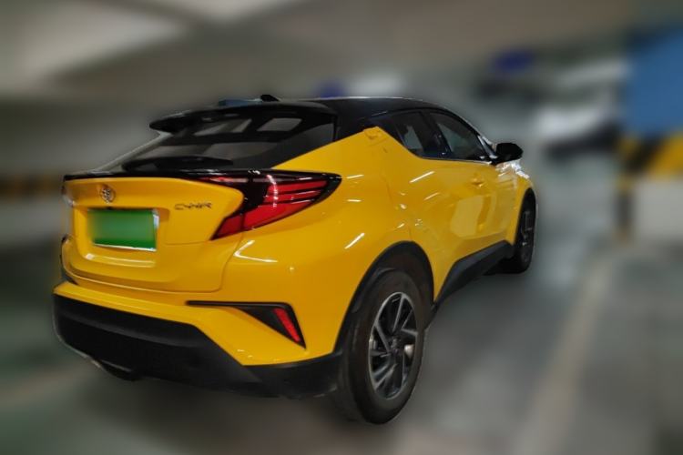 Used Toyota C-HR 2021 2.0L Luxury Edition Rear Right 45 Deg
