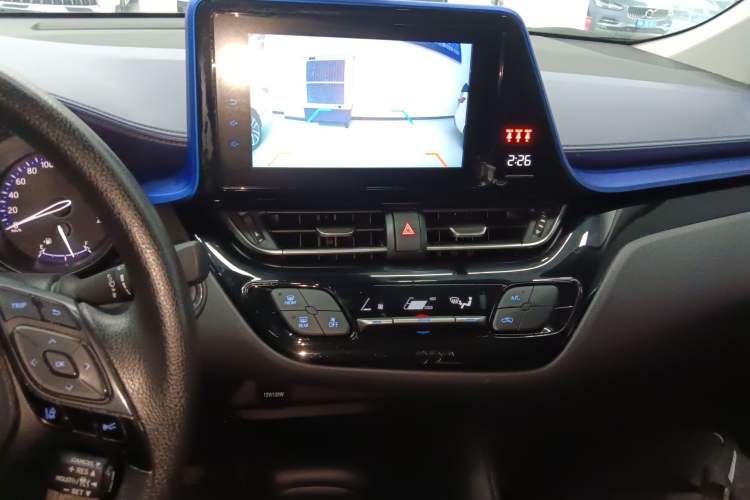 Used Toyota C-HR 2021 2.0L Comfort Edition Audio And AC Panel